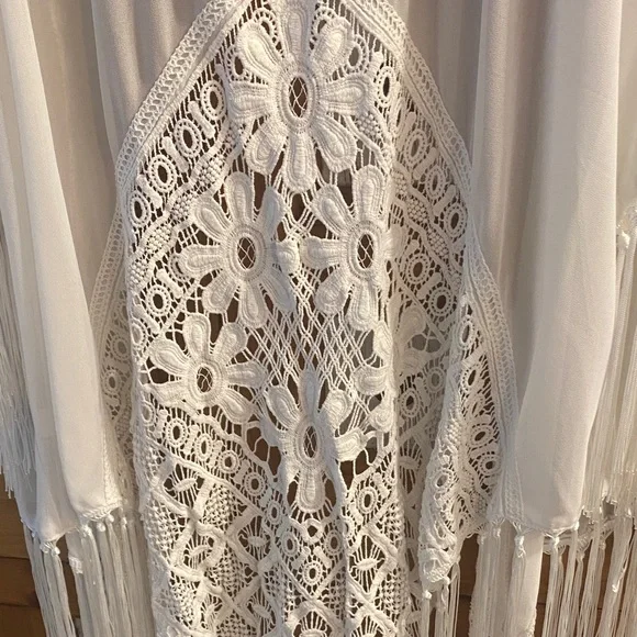 Torrid White Crochet Lace-Trimmed Kimono Cover-up Size 1-2 (XL XXL) - Picture 4 of 5